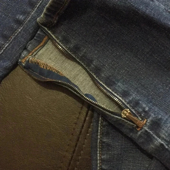 Ag Adriano Goldschmied zip up ankle jeans - Picture 7 of 7